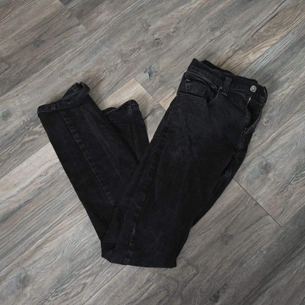Free World • Black Slim Fit Jeans, Size 34